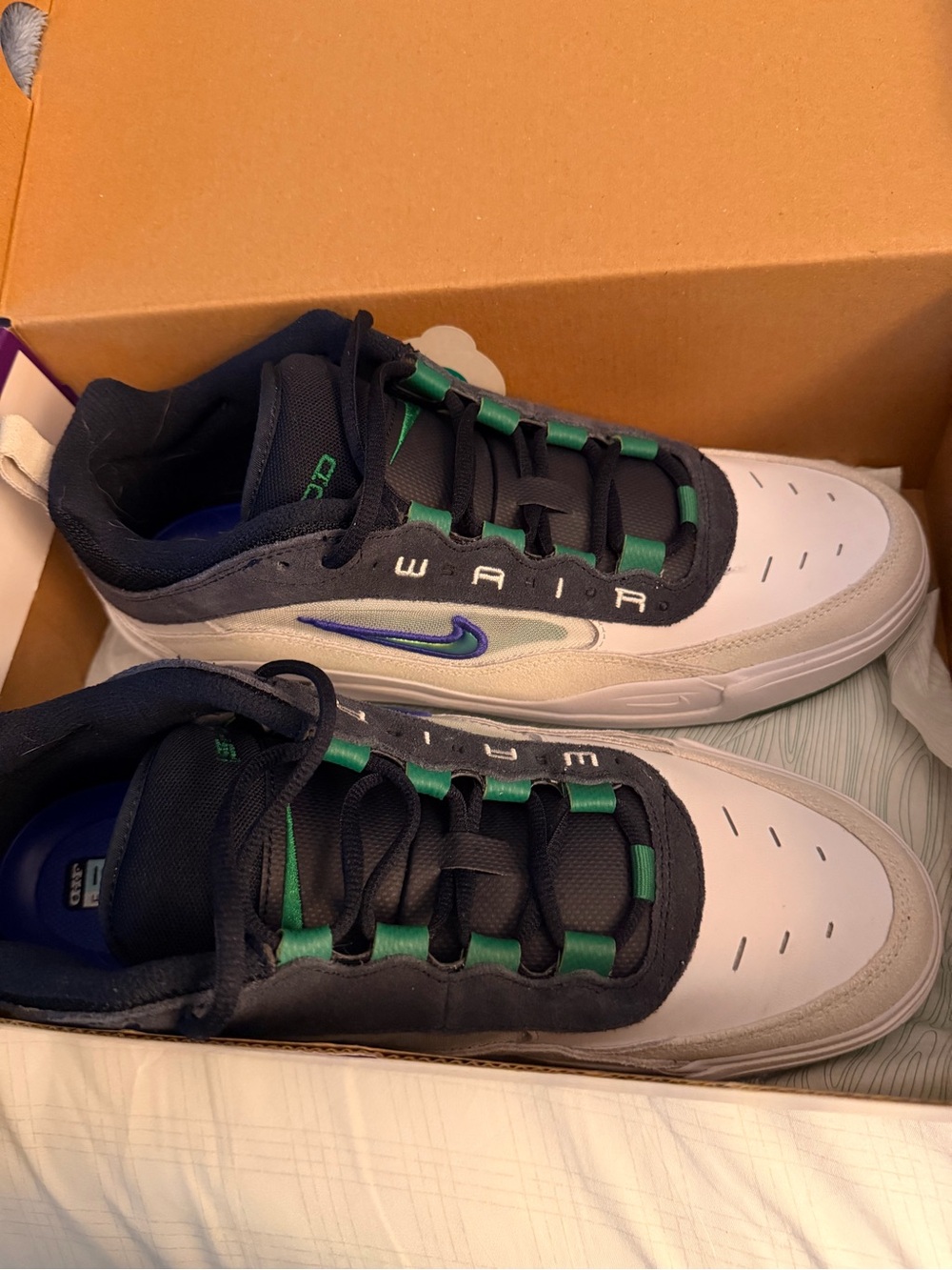 Nike Men’s Air Max ISHOD
